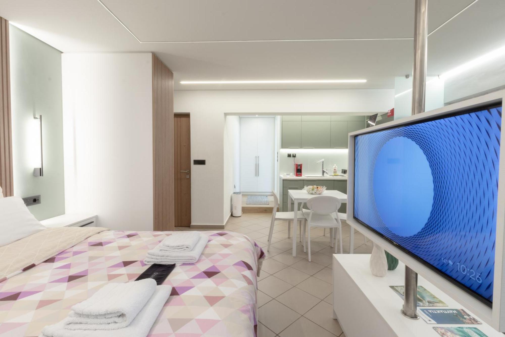 Nafpaktos-Luxury Suite Екстер'єр фото